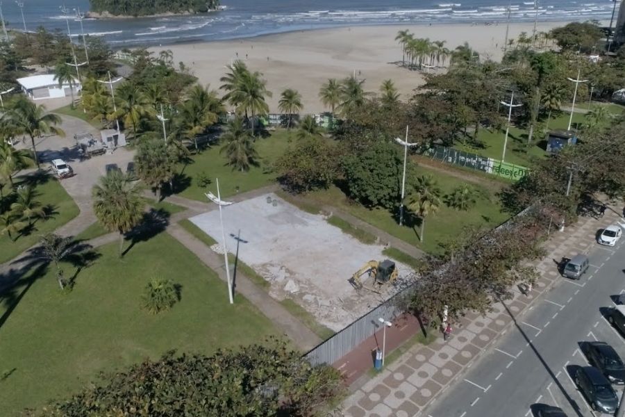 Jardim do Emissário Submarino é remodelado em Santos