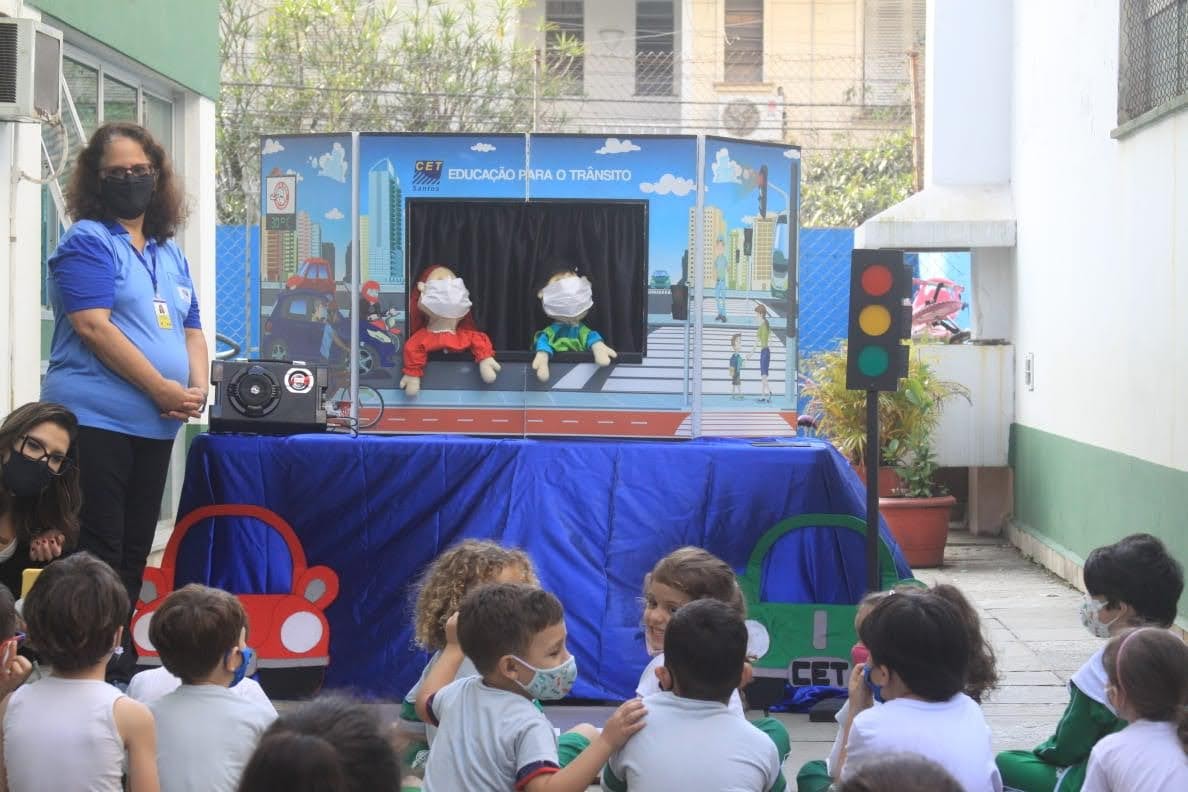 Operação Travessia Escolar amplia segurança no trânsito próximo a escolas  de Santos