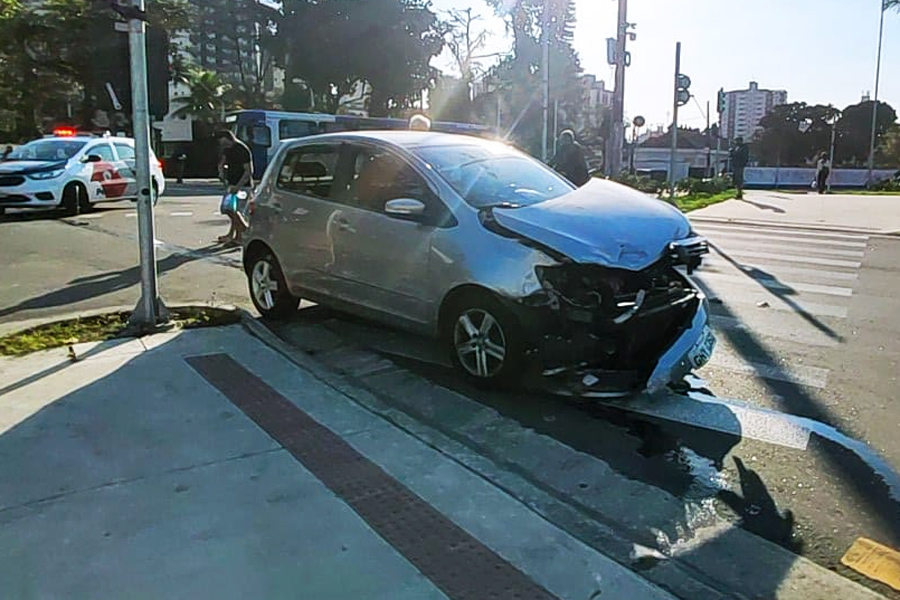 Andressa Lara/Santa Cecília TV