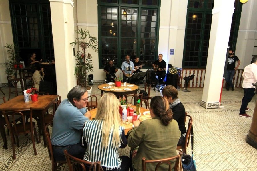 Pizza Place São Caetano - Só o termo Happy Hour já deixa a gente