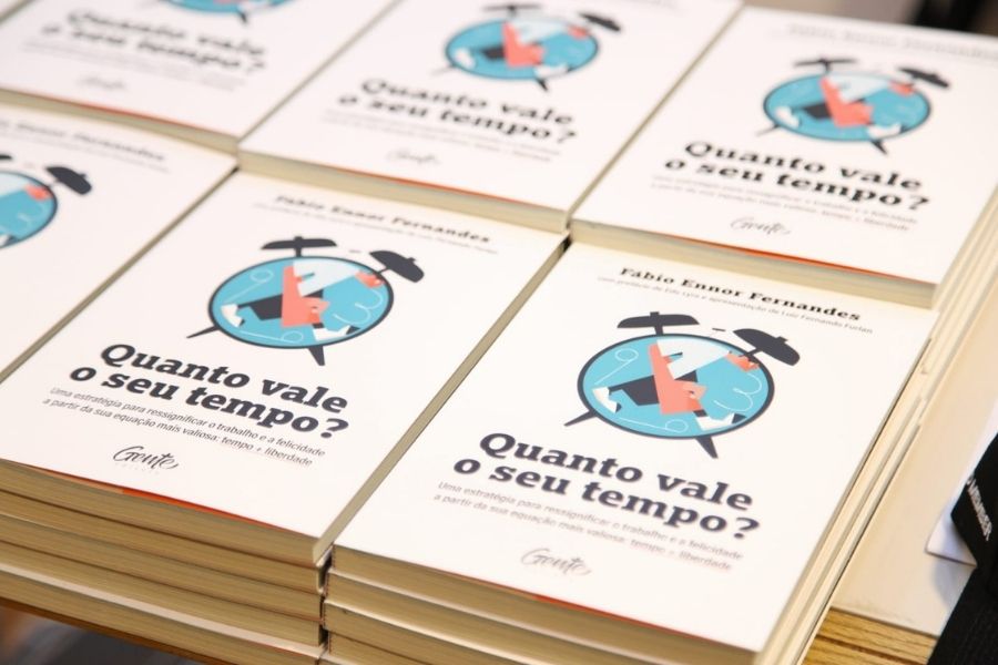 ‘Head’ global do Lide dá palestra sobre novo livro em Santos