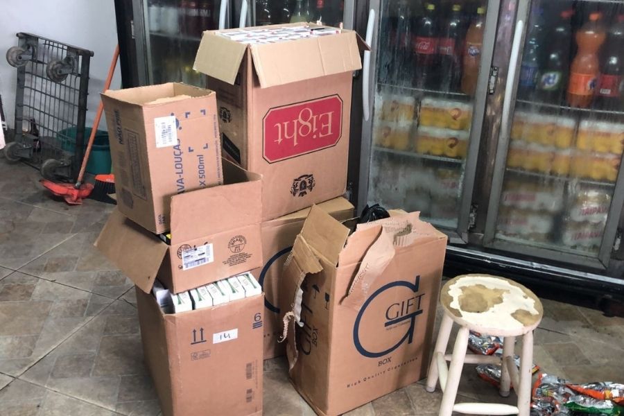 Comerciante é preso por contrabando de cigarros em São Vicente