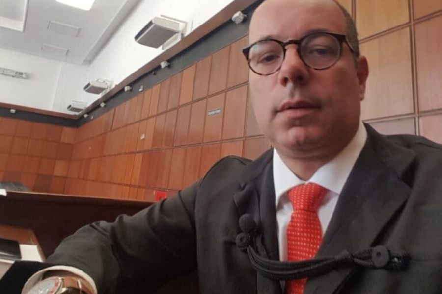 Condenado por tráfico e porte de arma é solto por prescrição de crimes em Santos