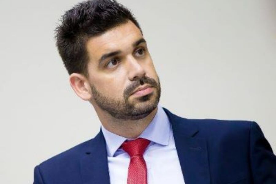 advogado Alexandre Henriques Correia