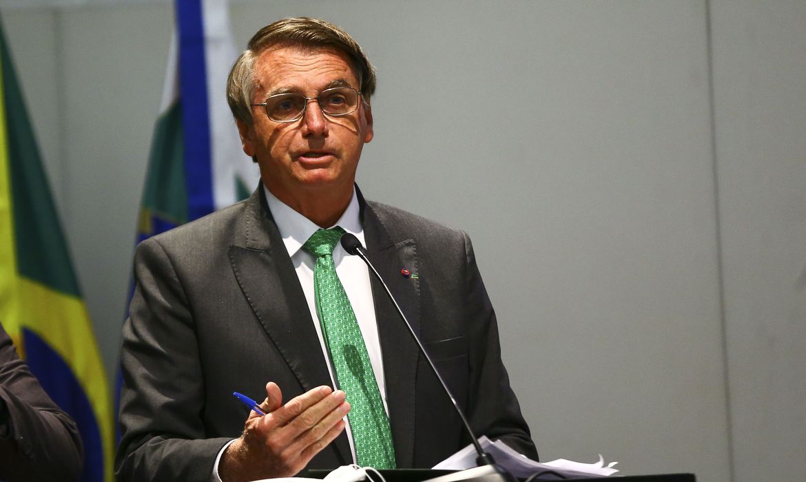 O presidente Jair Bolsonaro participa da abertura do 5º Fórum Nacional de Controle - Educação no Pós-Pandemia.