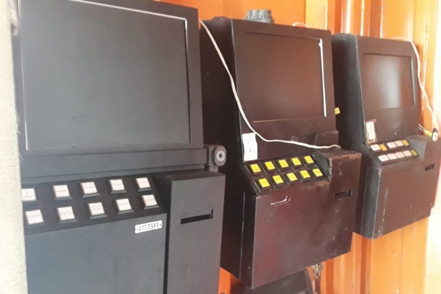 Comércio ilegal em São Vicente