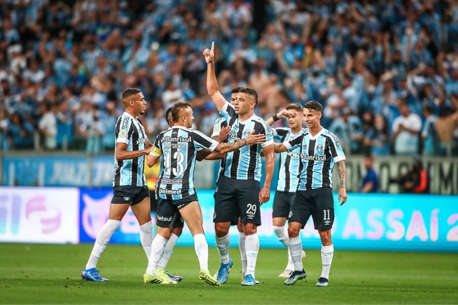 Grêmio Goleia o campeão Atlético Mineiro, mas não consegue evitar  rebaixamento para Série B