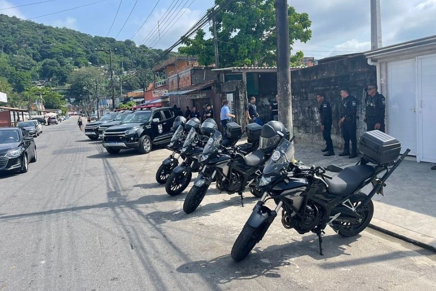 Quatro ferros-velhos são autuados durante operação em Guarujá