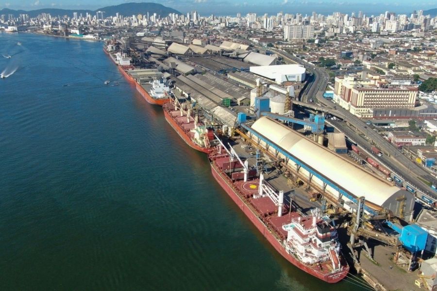 Porto de Santos tem mais de 290 vagas de emprego abertas; confira as oportunidades