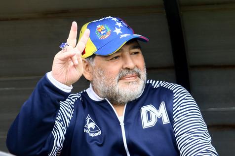 Argentina começa julgar equipe médica acusada por morte de Maradona