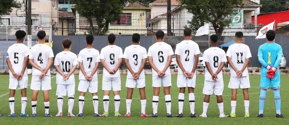 Sereinhas da Vila goleiam Mauaense por 13 a 0 pelo Campeonato Paulista Sub- 17 - Santos Futebol Clube