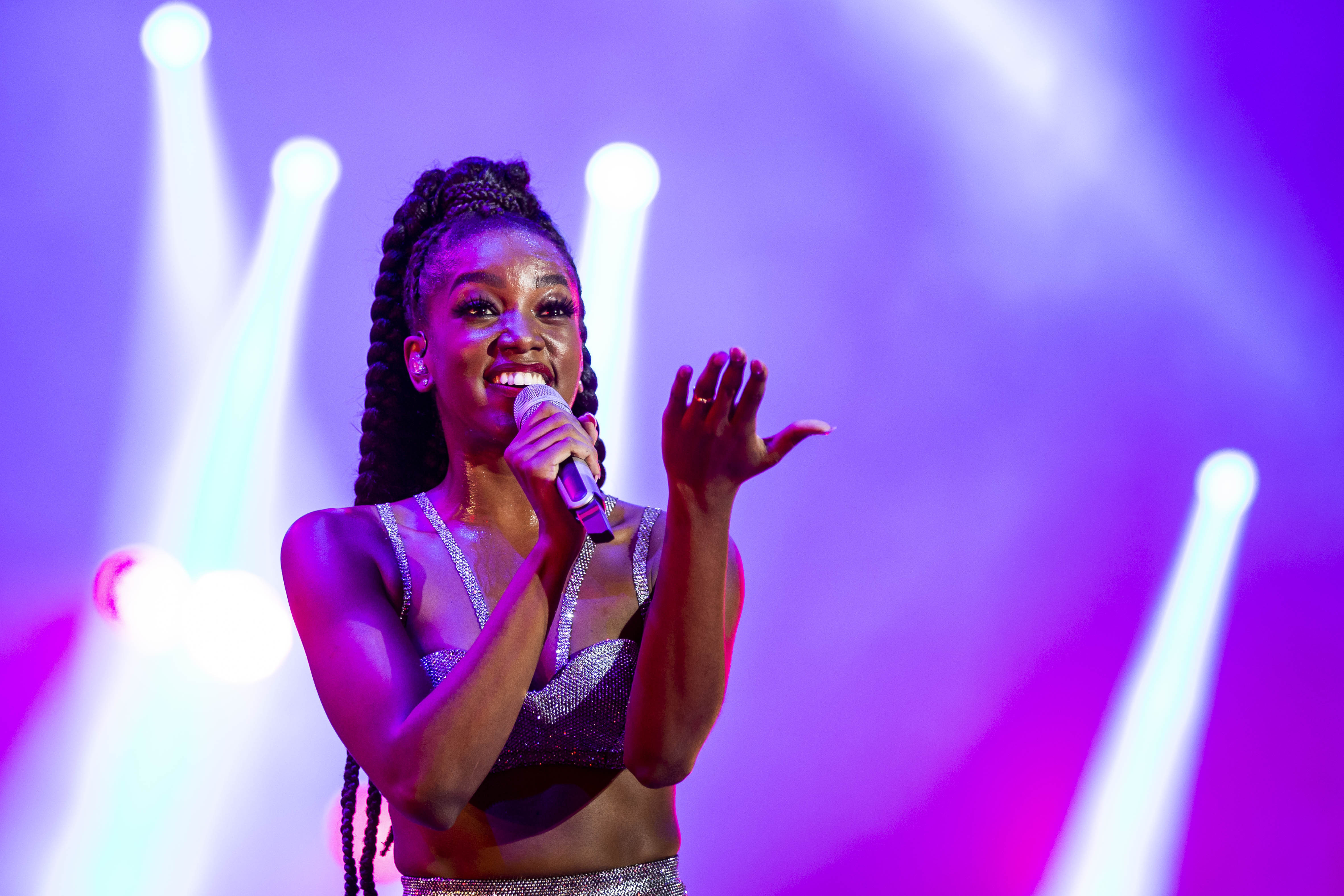 *ARQUIVO* RIO DE JANEIRO - RJ - BRASIL - 28.09.2019 - 16h00: ROCK IN RIO. Show da cantora Iza no palco Sunset, no terceiro dia do festival Rock in Rio, realizado no parque olímpico, na zona oeste do Rio de Janeiro. (Foto: Adriano Vizoni/Folhapress)