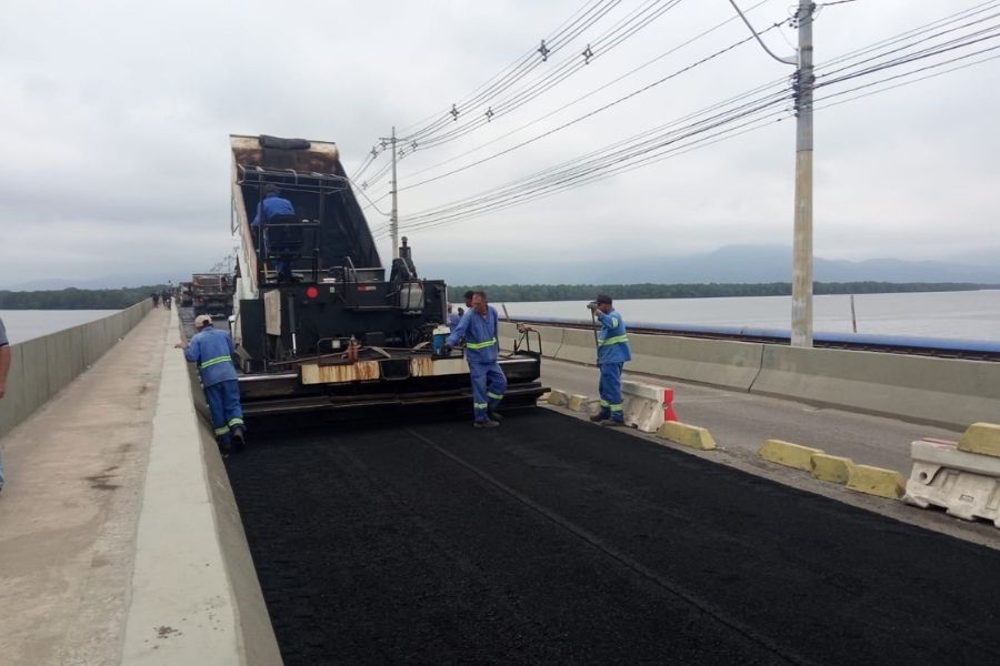 Obra pavimentação Ponte dos Barreiros