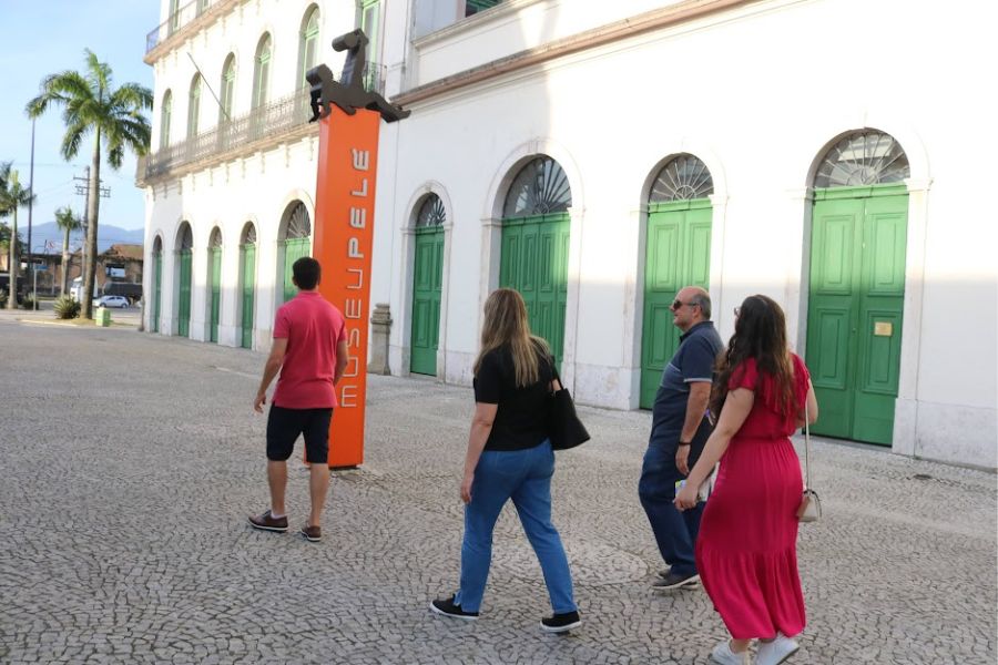 Após passar por obras, Museu Pelé reabre ao público neste sábado