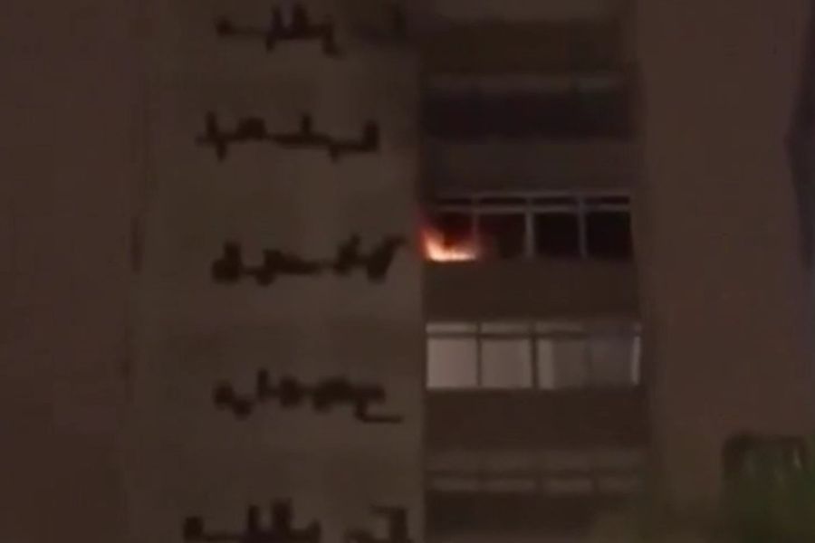 Incêndio atinge apartamento no bairro Boqueirão, em Curitiba - Bem
