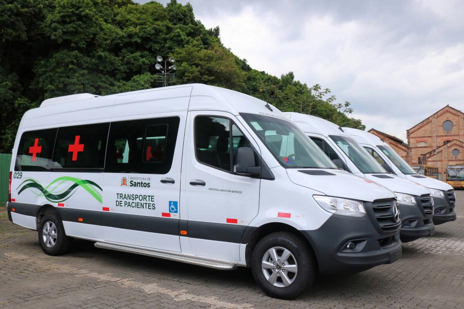 Secretaria de Saúde de Santos deixa de pagar horas extras para motoristas