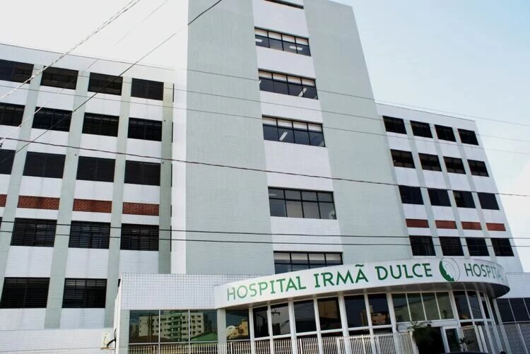 Paciente, do Hospital Irmã Dulce, diagnosticada com câncer raro não faz cirurgia por falta de equipamento