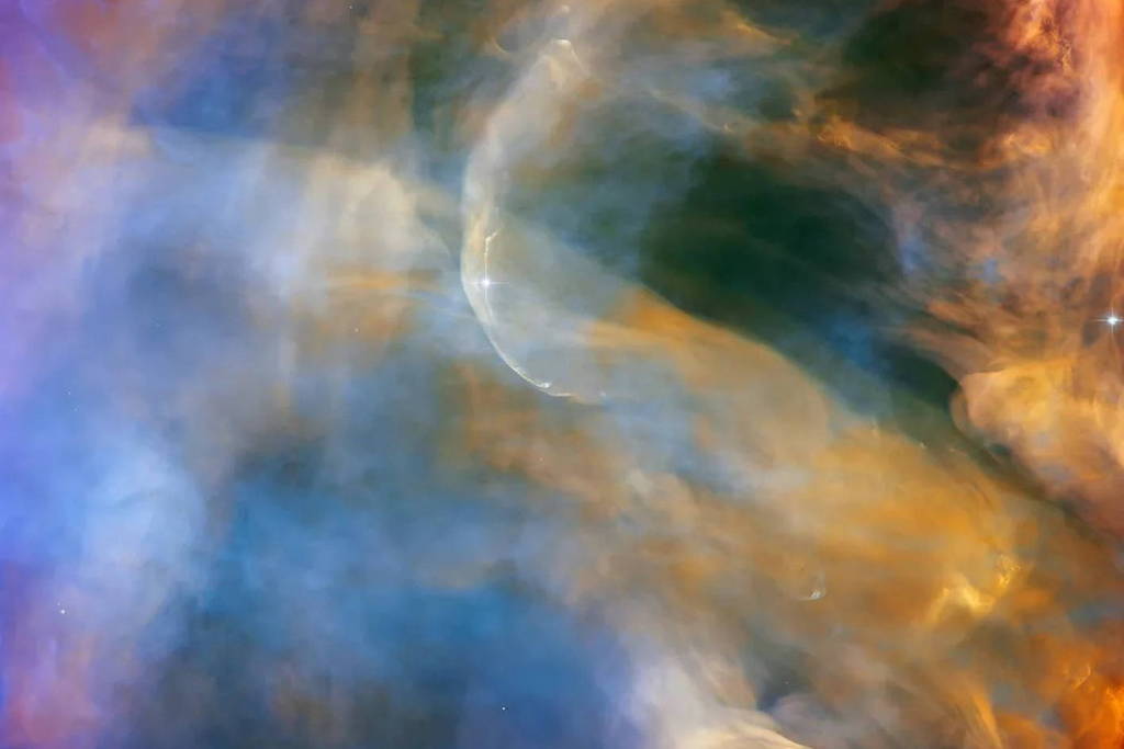 Telescópio Hubble registra nuvens celestiais em nova imagem
