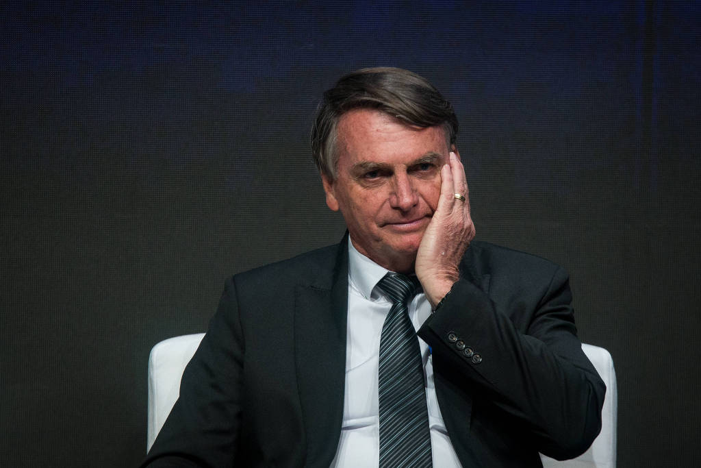 Manobra de Bolsonaro permite corte em ciência e cultura para desbloquear Orçamento