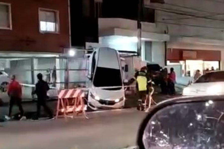 (Foto: Reprodução/Praia Grande Mil Grau)