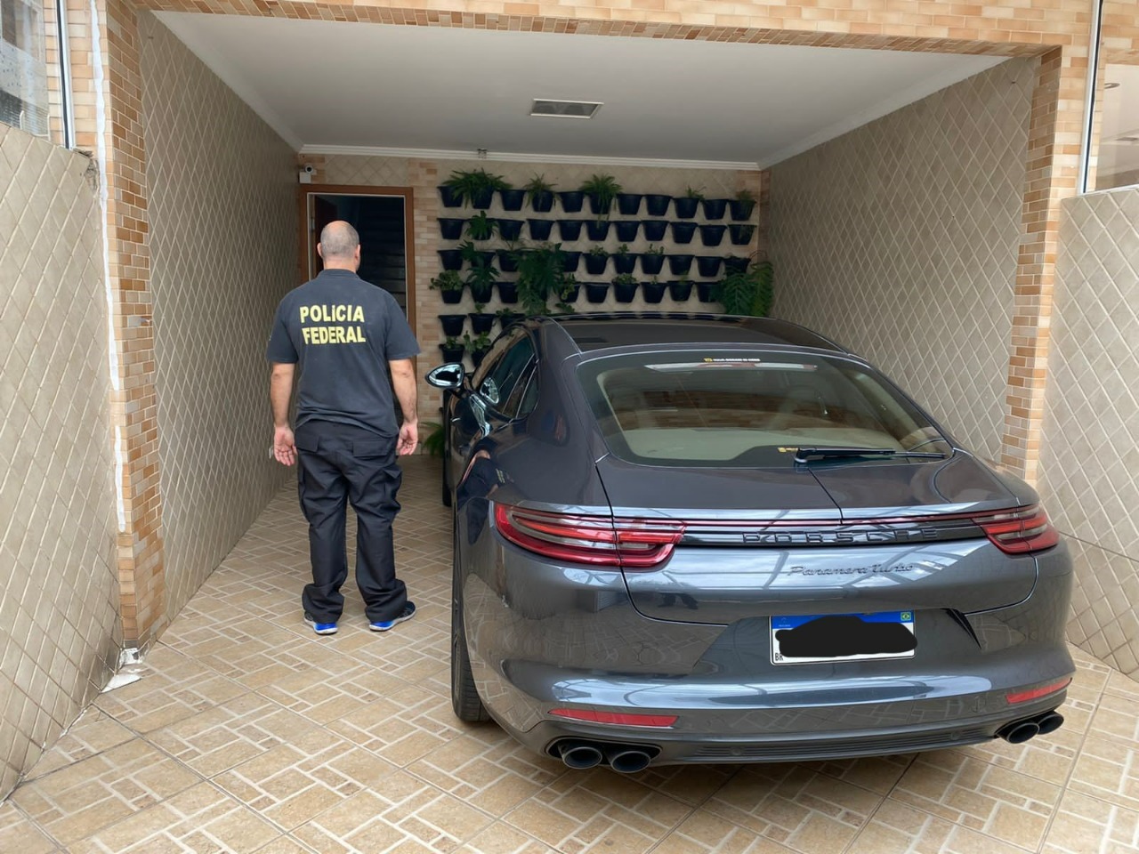 PF realiza Operação Diamante para combater lavagem de dinheiro do tráfico de drogas