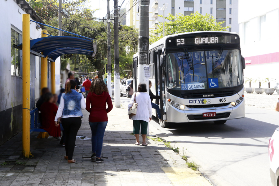 Justiça obriga concessionária a manter serviços de transporte integralmente em Guarujá