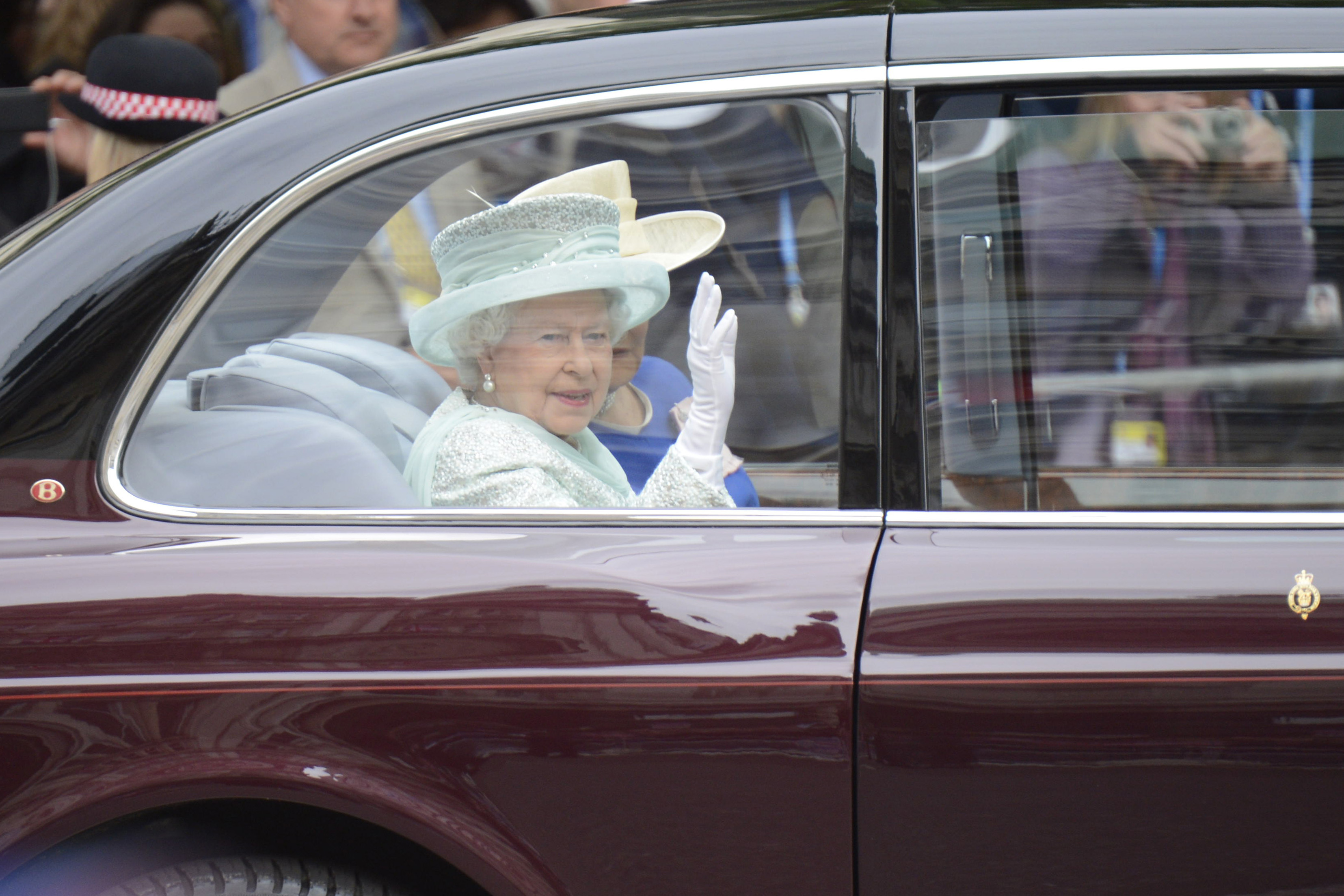 Família real cumprirá luto oficial de 7 dias a partir do funeral de Elizabeth 