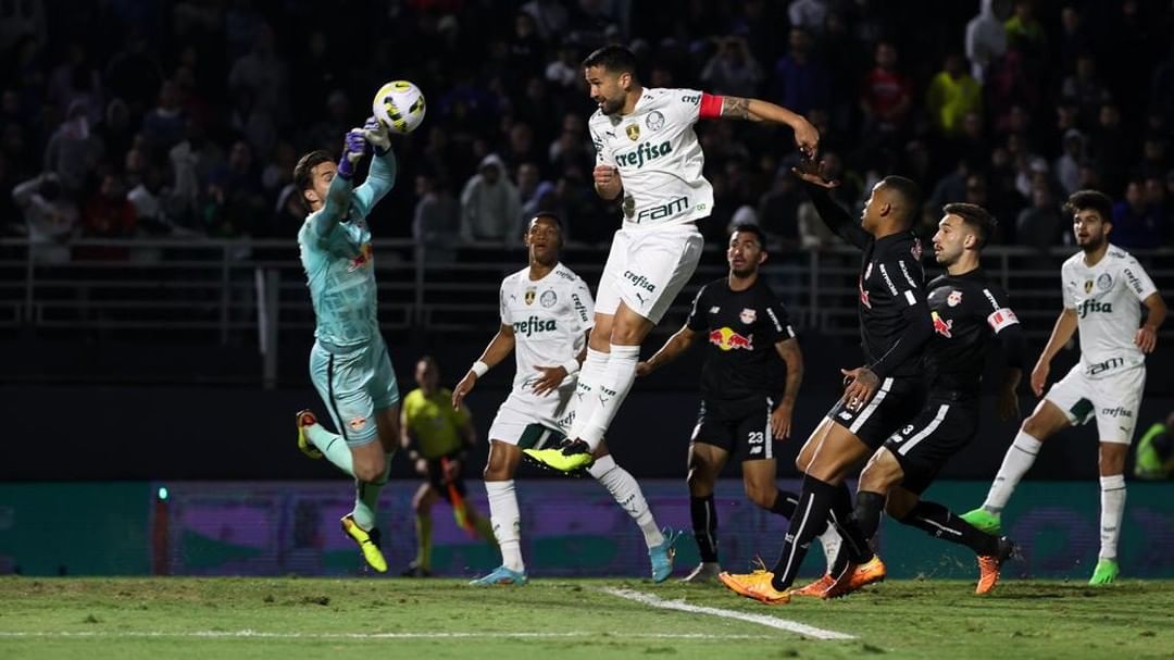 Palmeiras B reage após 2 a 0 do Bragantino e diminui estrago com empate 