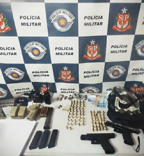 Ação conjunta apreende armas e munições na Vila dos Pescadores