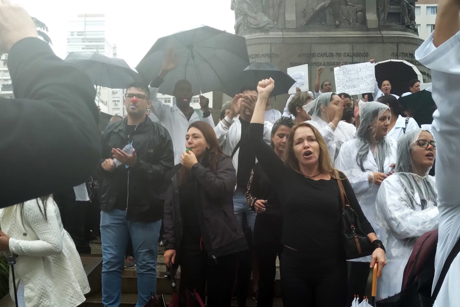 Enfermeiros vão realizar novo protesto para reajuste salarial em Santos
