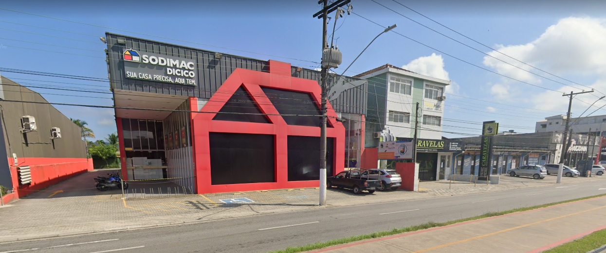 Homens roubam loja de material de construção e rendem funcionários e clientes