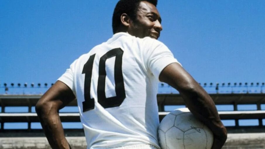 Santos cria Dia em Memória ao Rei Pelé, celebrado na data de seu falecimento