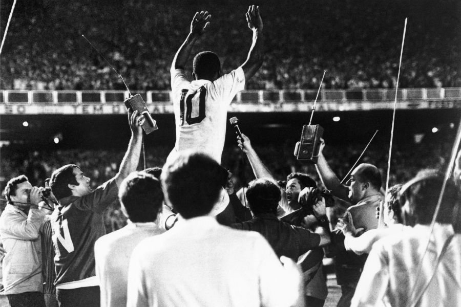 Nelson Rodrigues: Pelé 'o maior que apareceu, assim no céu como na terra';  veja