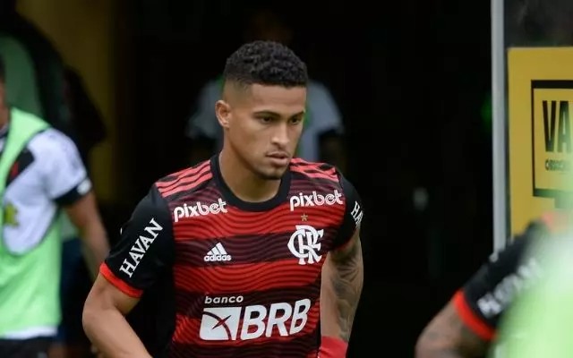 Igor Jesus: conheça o volante que deve ser titular no Flamengo x