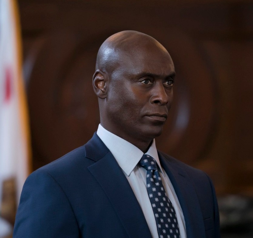 Morreu o ator Lance Reddick da série The Wire e da franquia