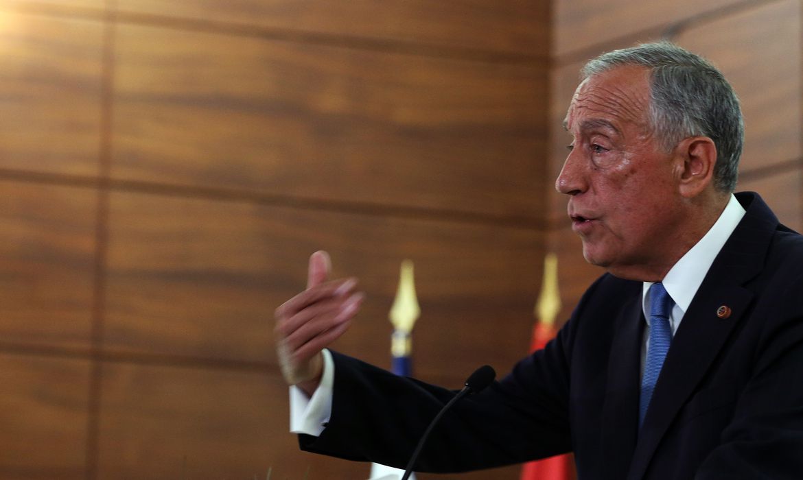 O Presidente da República, Marcelo Rebelo de Sousa, discursa durante a sessão solene de comemoração do 20.º Aniversário da Comunidade dos Países de Língua Portuguesa (CPLP)” realizada na sede da CPLP, Lisboa, 18 de julho de 2016.  TIAGO PETINGA/LUSA