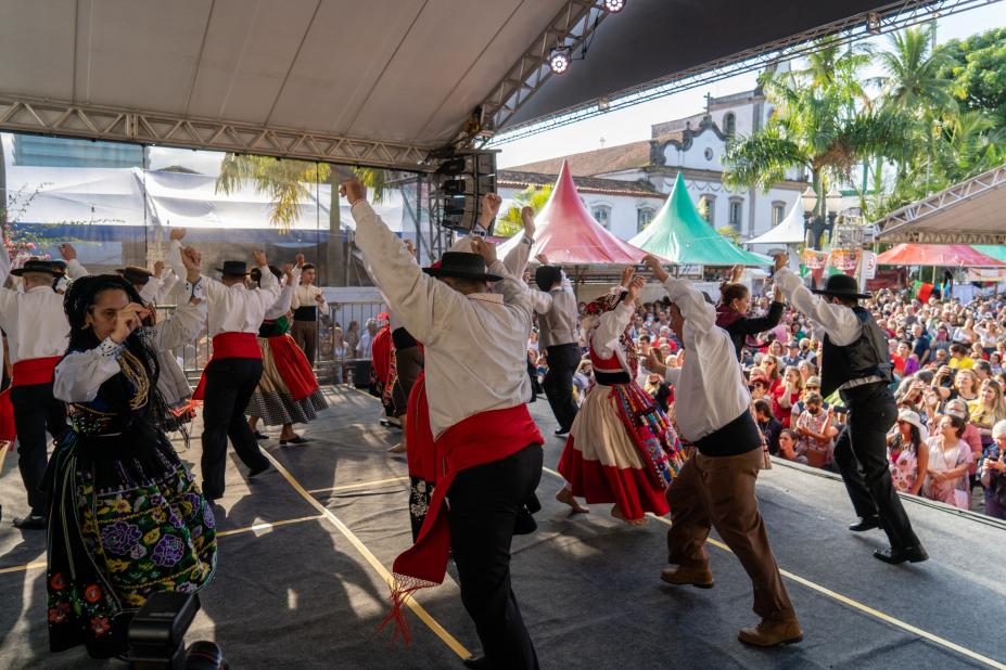 Festa de Portugal apresenta grupos musicais e folclore da região com festival beneficente em junho
