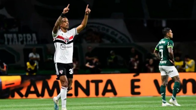 São Paulo elimina o Santos e é finalista do Paulista