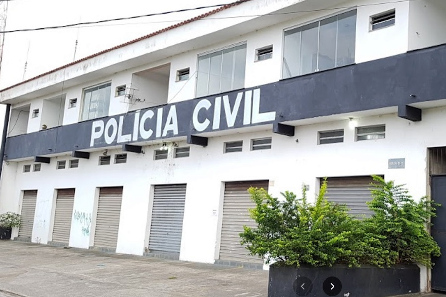 Suspeito de envolvimento com o tráfico no litoral de SP é preso em casa pela Polícia Civil