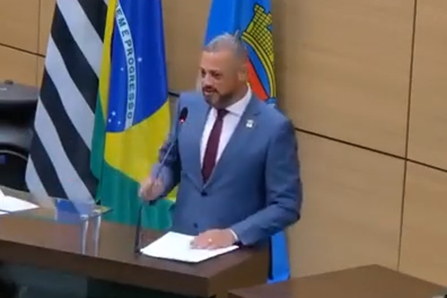 Reprodução/Youtube da Câmara dos Vereadores de Guarujá