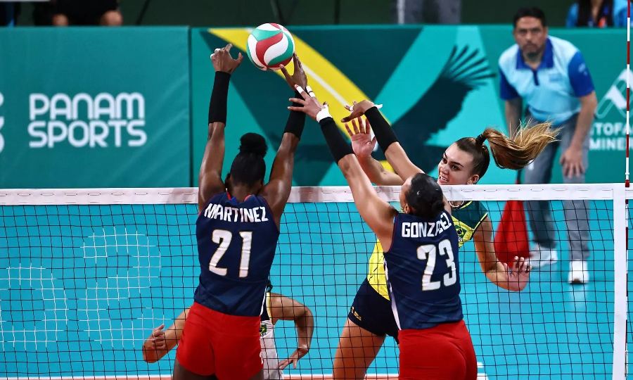 Brasil vence o México no tie-break e está na final do vôlei feminino