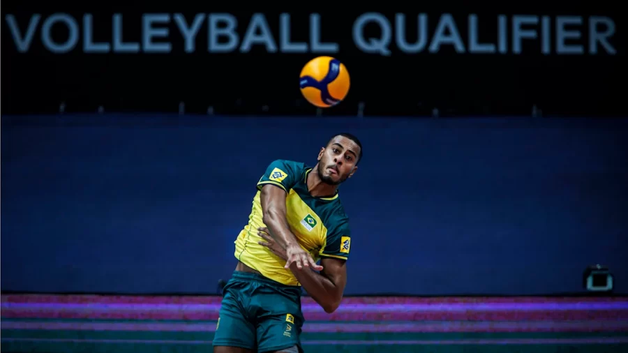 Vôlei: Brasil vence Itália no tie-break e garante vaga em Paris-2024