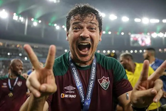 Fluminense espera acordo nas próximas semanas para renovar com Diniz