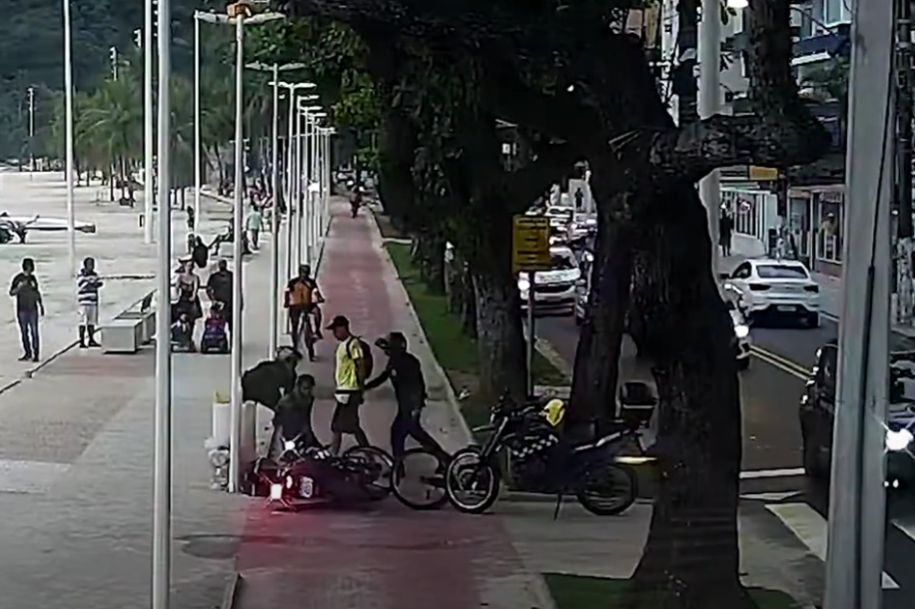 Totem flagra furto de bicicleta e dupla é detida em São Vicente; VÍDEO