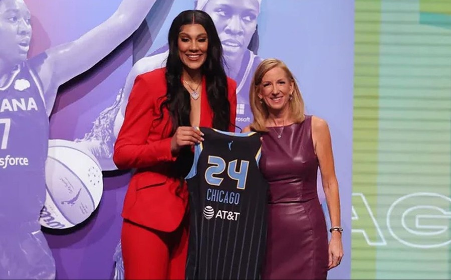 Brasileira Kamila Cardoso é escolhida pelo Chicago Sky no draft da WNBA
