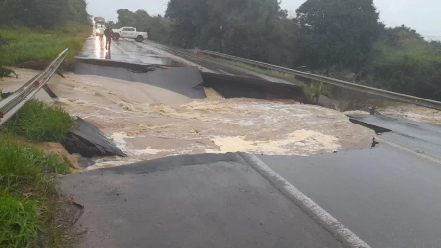 Chuvas no RS deixam duas mortes, e mais de 200 pessoas saem de suas casas
