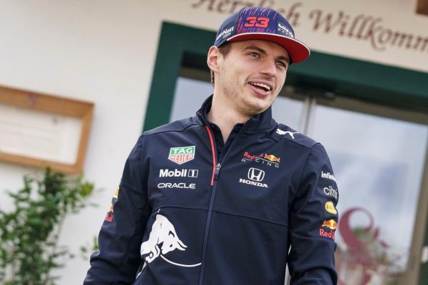 Pressão explica por que história de Verstappen sair da Red Bull não morre