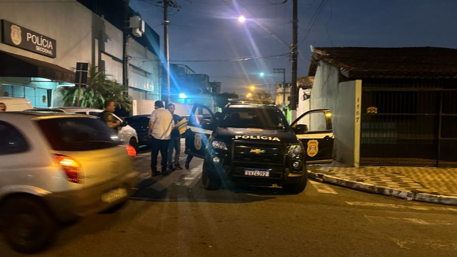 Polícia prende homem armado em Guarujá durante operação