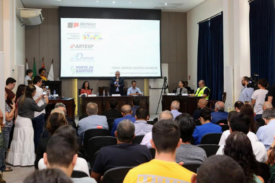 Primeira audiência pública discute propostas para projeto do túnel imerso Santos-Guarujá