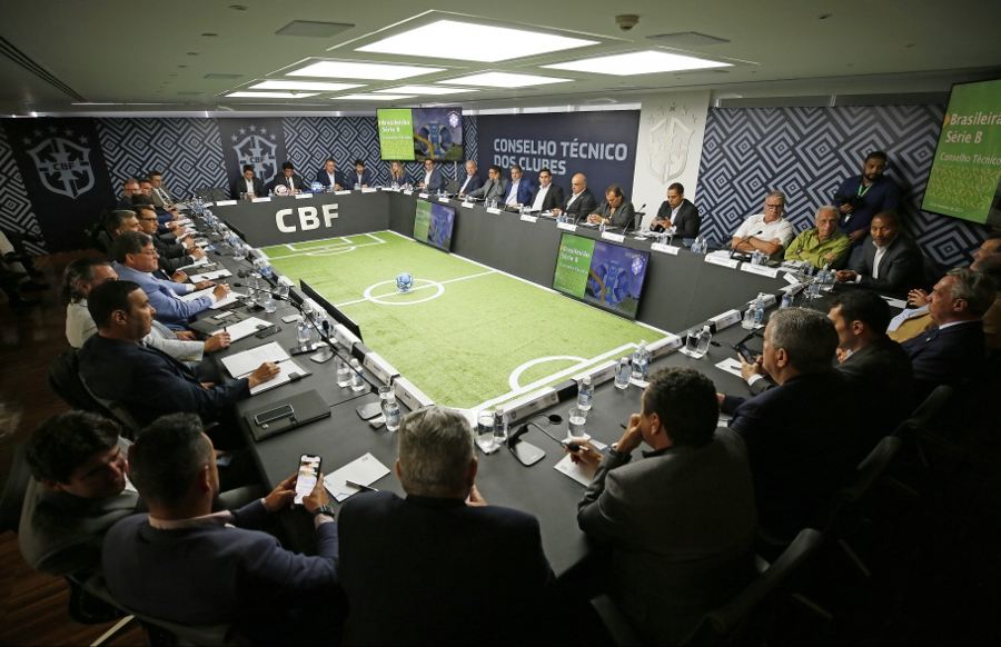 CBF marca para 27 de maio reunião sobre paralisação do Campeonato Brasileiro